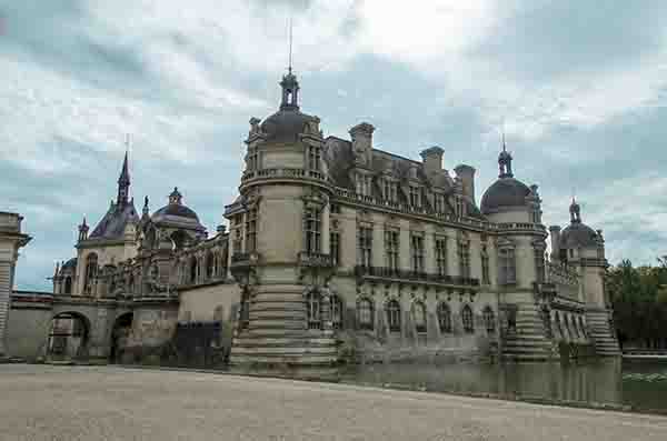 Francia - Chantilly 08 - castillo de Chantilly.jpg